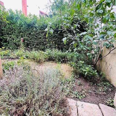 Le Jardin Croix Roussien Apartment