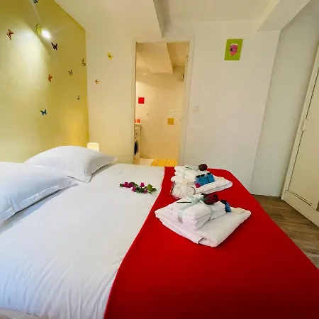 Apartment Le Jardin Croix Roussien
